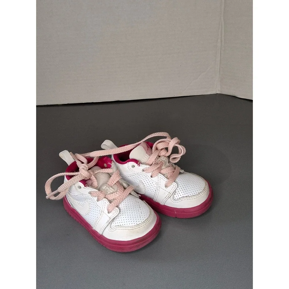 Jordan 1 Mid Toddler White Pink Fuchsia Sneakers 554725-107 Size 4C